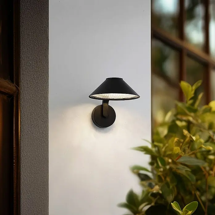 Lindby Außenwandleuchte Capelo - schwarz, schwarz, IP65