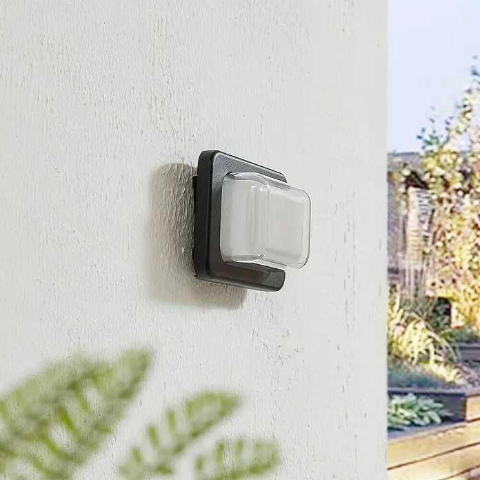 Lindby Außenwandleuchte Sibara - alu / grau / zink, IP54