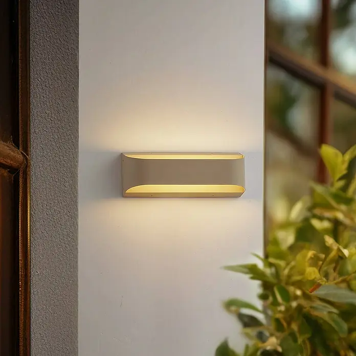 Lindby Außenwandleuchte Lenore - creme / amber, IP44