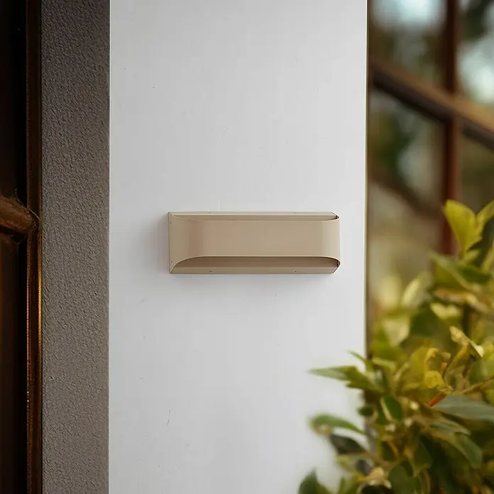 Lindby Außenwandleuchte Lenore - creme / amber, IP44