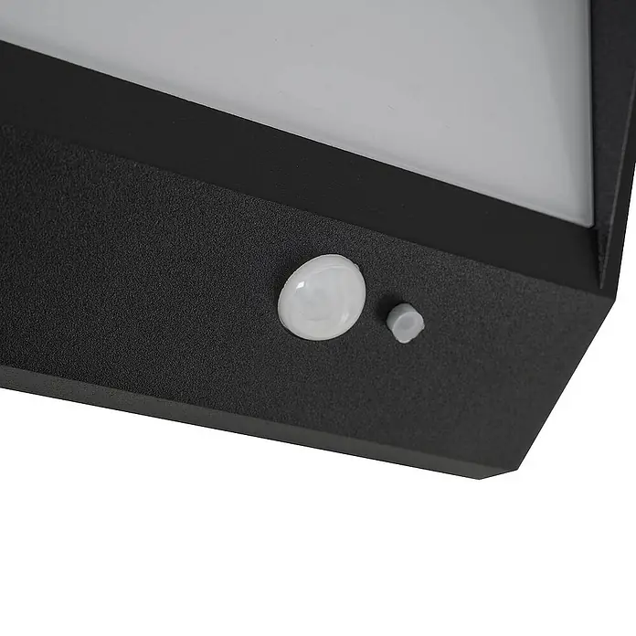 Lucande Außenwandleuchte Dava - 7,2 x 18,6 x 14 cm, schwarz, IP54