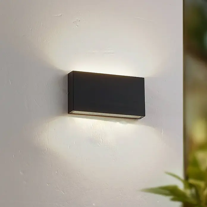 Lindby Außenwandleuchte Jarte - 3 x 17,5 x 9 cm, schwarz, IP54