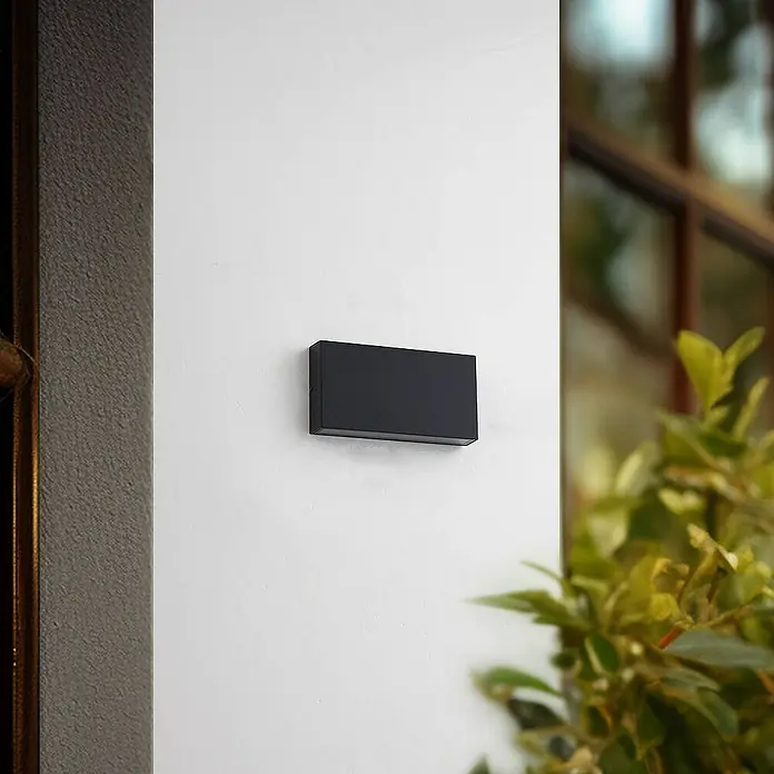 Lindby Außenwandleuchte Jarte - 3 x 17,5 x 9 cm, schwarz, IP54