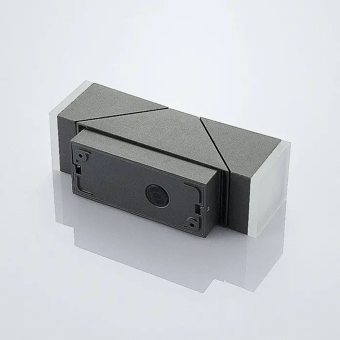 Lindby Außenwandleuchte Sally - 10,3 x 6,5 x 22 cm, schwarz, IP54
