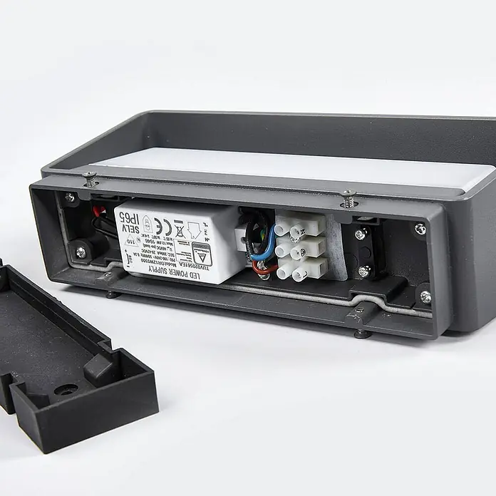 Lucande Außenwandleuchte Midvig - schwarz, schwarz, IP65