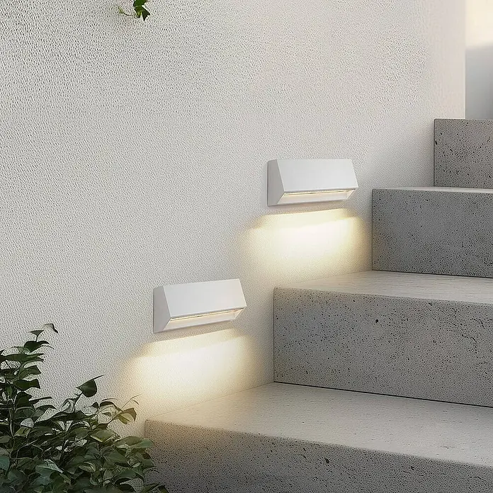 Lindby Außenwandleuchte Appeso - weiß / opal, IP65