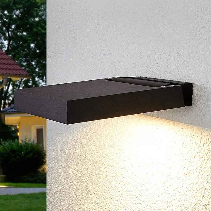 Lucande Außenwandleuchte Maica - schwarz, schwarz, IP65