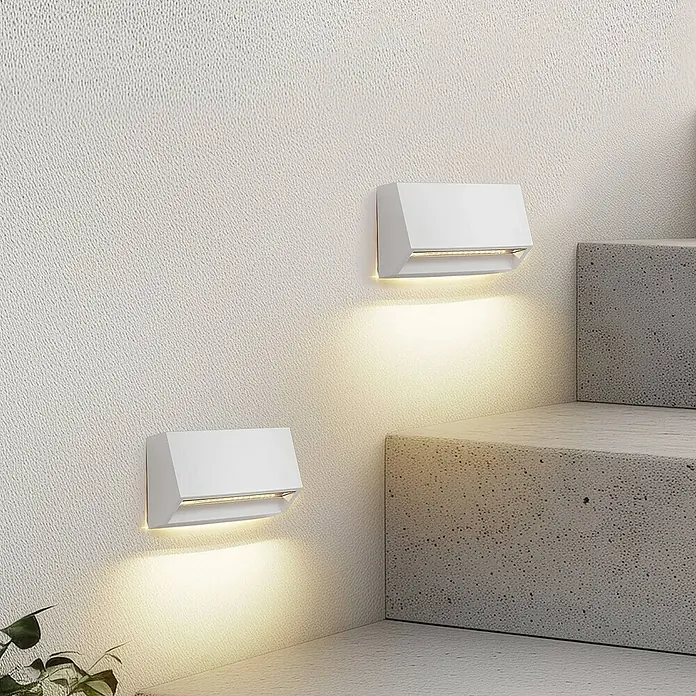 Lindby Außenwandleuchte Appeso - weiß / opal, IP65