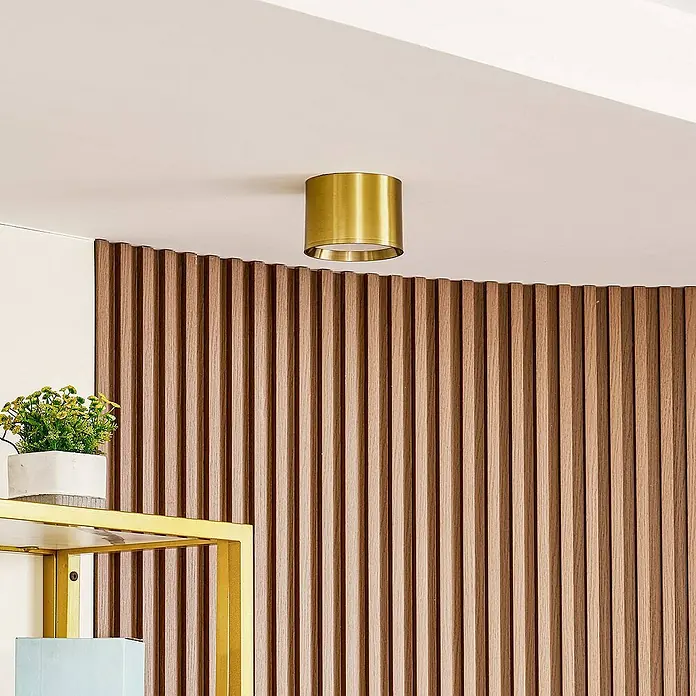 Lindby Deckenstrahler Nivoria - messing / gold