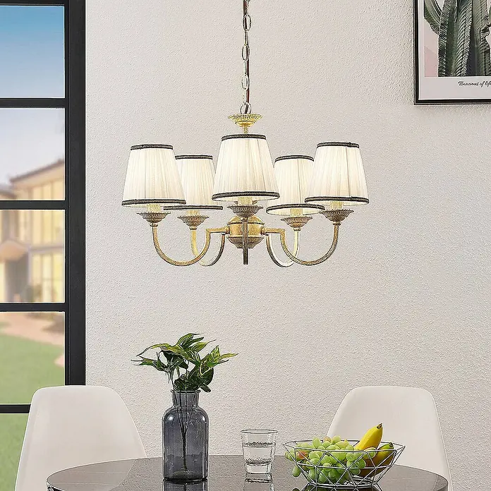 Lindby Kronleuchter Lumiel - creme, altmessing, E14