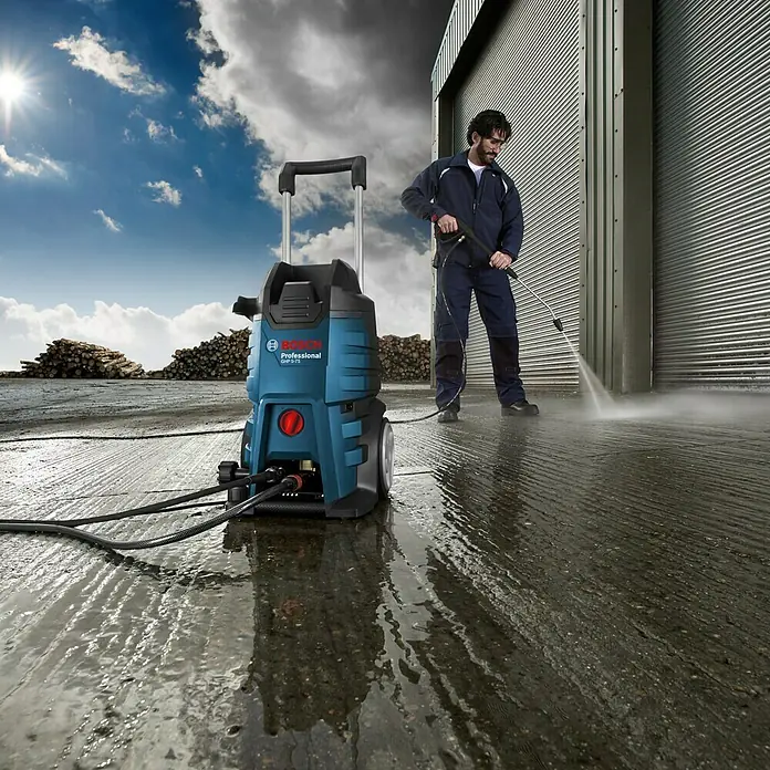 Bosch Professional Hochdrucklanze Turbo-Rotodüse GHP 5-55X - Passend für: Bosch Professional Hochdruckreiniger GHP 5-55 - Der Bosch Professional GHP 5-75 Hochdruckreiniger wird zur Reinigung von Oberflächen im Freien verwendet.