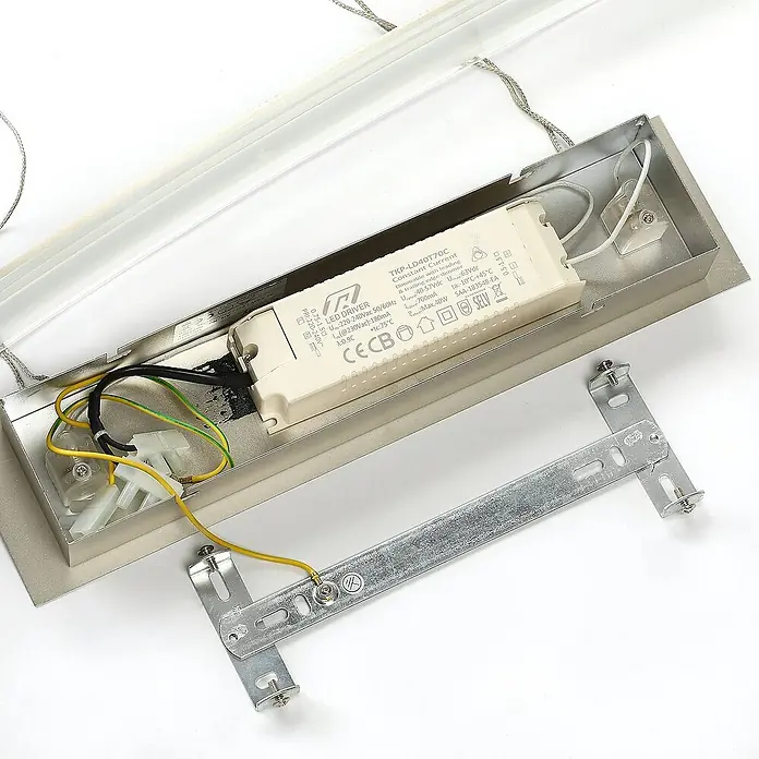 Lindby Pendelleuchte Manon - L x B x H: 136 x 6 x 11,5 cm, gefrostet, nickel matt