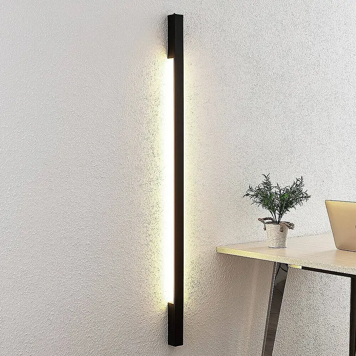 Arcchio Wandleuchte Ivano - L x B x H: 4,4 x 4,4 x 130 cm, schwarz, schwarz