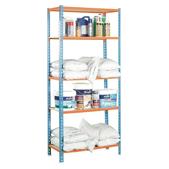Simonrack Maderclick Estantería metálica Mini - Al x An x Pr: 180 x 80 x 30 cm, Capacidad de carga por balda: 150 kg, Número de baldas: 5 ud., Inserción, Azul/Naranja - Captura de una estantería llena de pinturas, cubos y sacos, que contiene diversos materiales de pintura para proyectos de renovación y construcción.