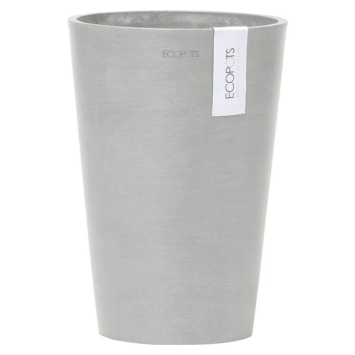 Ecopots Vase Pisa - Ø x H: 17,8 x 25,2 cm, Kunststoff, Weißgrau - Ein zylinderförmiger, hellgrauer Pflanztopf von Ecopots mit einem schlichten Etikett. Der Topf ist aus recyceltem Material gefertigt.