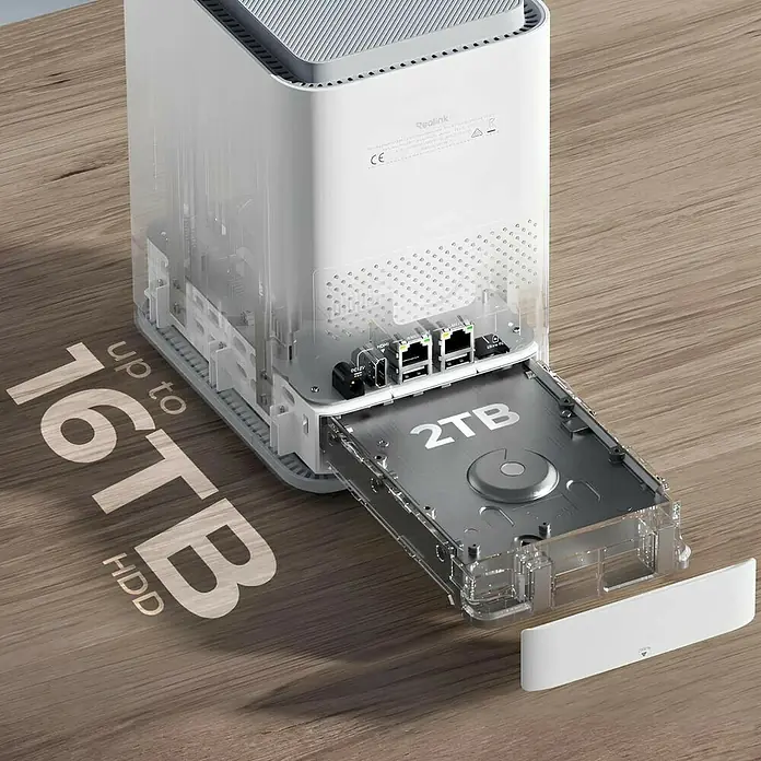 Reolink Steuerzentrale Home Hub P1 2TB Festplatte - Weiß, L x B x H: 13,3 x 18,5 x 22,2 cm - Produktbild einer Reolink Netzwerkfestplatte mit 2TB und Erweiterbarkeit bis zu 16TB.