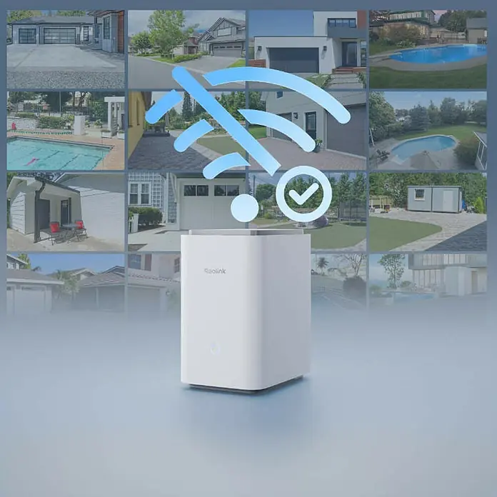 Reolink Steuerzentrale Home Hub P1 2TB Festplatte - Weiß, L x B x H: 13,3 x 18,5 x 22,2 cm - Reolink-Gerät mit Wi-Fi-Symbol. Das Gerät ist weiß mit silbernen Akzenten und steht vor einem Hintergrund aus Häusern und Pools.