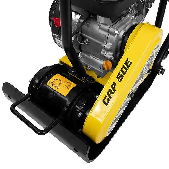 Güde Rüttelplatte GRP 50E - 4,1 kW, Verdichtungsdruck: 8,5 kN - Bild einer GRP 50E Vibrationsplatte, ideal für Verdichtungsarbeiten. Das Gerät ist robust und zuverlässig.