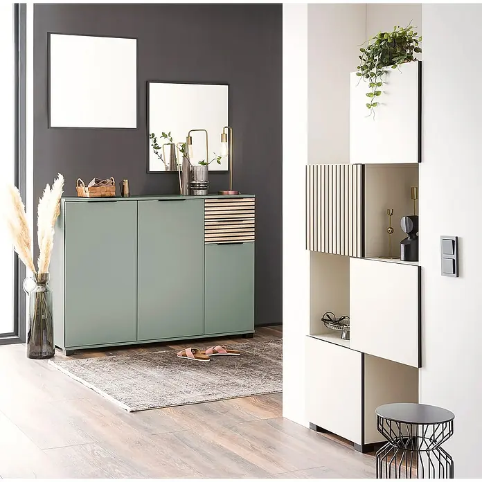 Schildmeyer Alexa Schuhschrank - L x B x H: 35 x 142 x 105,5 cm, Pistazie, Passend für: ca. 20 Paar Schuhe - Stilvolle grüne Kommode mit Spiegel und dekorativen Elementen, die einen modernen Flur schmücken.
