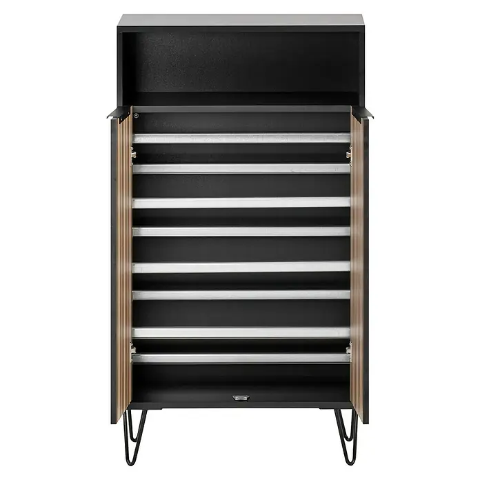 Schildmeyer Hank Schuhschrank - L x B x H: 33 x 60,2 x 107,9 cm, Schwarz/Artisan Eiche, Passend für: ca. 12 Paar Schuhe - Aufnahme eines Schuhschranks mit Regalböden und seitlichen Holzdetails, ideal für eine stilvolle Aufbewahrung.