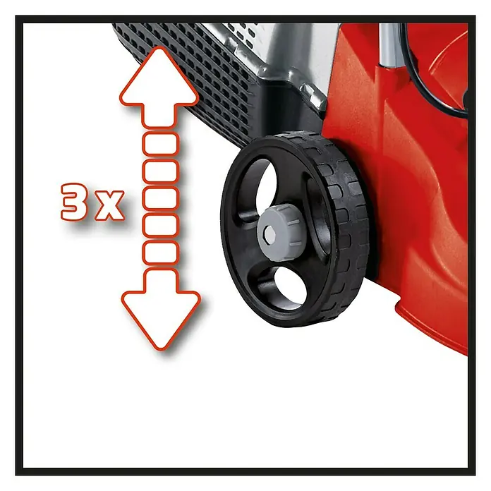 Einhell Elektro-Rasenmäher GC-EM 1030/1 - 1.000 W, Schnittbreite: 30 cm - Nahaufnahme eines roten Rasenmähers mit einem schwarzen Rad und einem Pfeil, der die dreifache Höhenverstellung anzeigt.