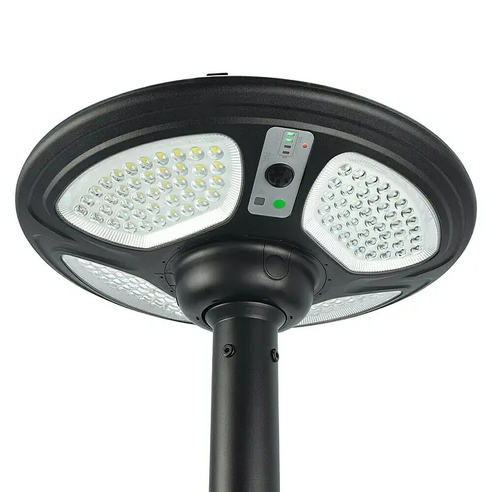 Garza Farola solar Icaro - Altura: 265,5 cm, Negro, IP54, Blanco cálido - Primer plano de una farola solar negra con luces LED y un panel de control con interruptor e indicador de batería.