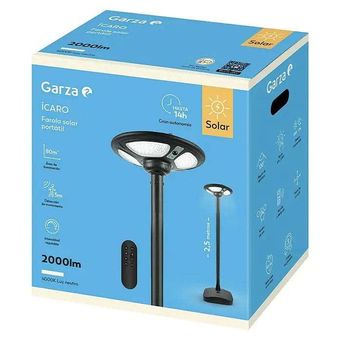 Garza Farola solar Icaro - Altura: 265,5 cm, Negro, IP54, Blanco cálido - Embalaje de una lámpara solar de jardín Garza ÍCARO con control remoto, que ilumina un área de 80m² con una luminosidad de 2000lm.