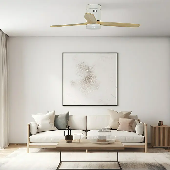 Cristal Record Ventilador de techo Nine Eco - 29 W, Blanco, Diámetro: 122 cm, Tamaño de la estancia: 20 m² - Un elegante ventilador de techo con tres aspas de madera clara, que aporta un ambiente moderno y aireado a cualquier habitación.