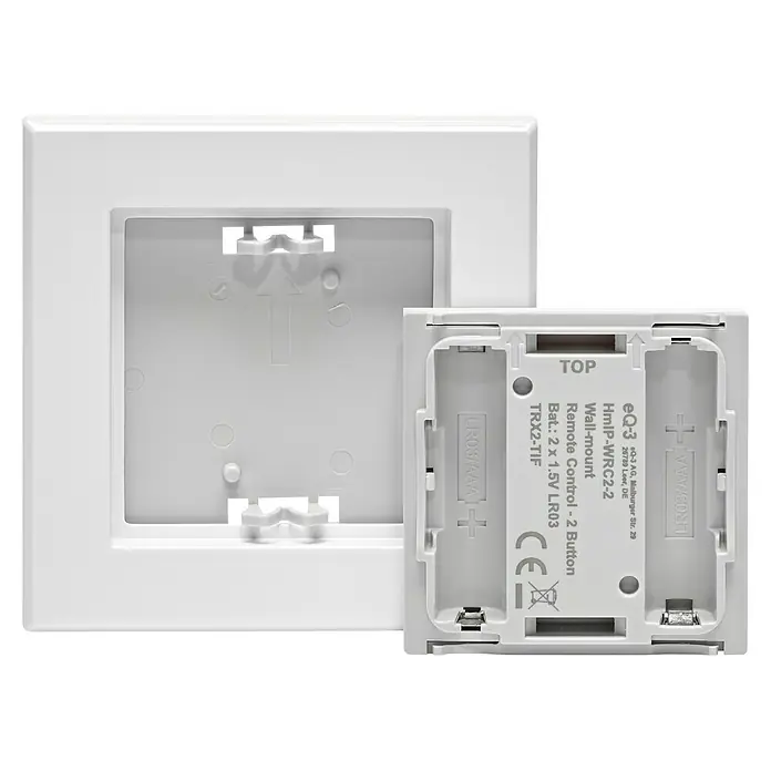 Homematic IP Funk-Wandtaster HmIP-WRC2-2 - 2-fach, Batteriebetrieben, 19 x 86 x 86 mm, Weiß - Nahaufnahme eines weißen Homematic IP Wandtasters für Smart Home Steuerung, inklusive Batteriefach und Montageplatte.