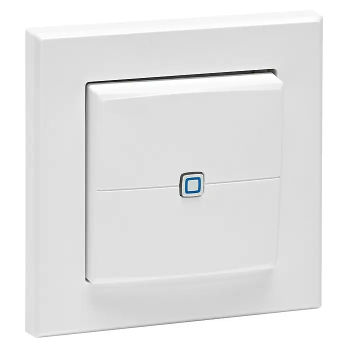 Homematic IP Funk-Wandtaster HmIP-WRC2-2 - 2-fach, Batteriebetrieben, 19 x 86 x 86 mm, Weiß - Nahaufnahme eines weißen Lichtschalters mit blauer LED-Anzeige, der in einer modernen Inneneinrichtung installiert ist.