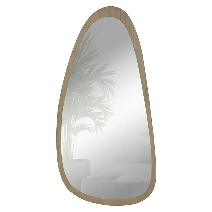 Espejo de pared Prisma - 58 x 118 cm, Roble - Espejo ovalado con marco de madera, que refleja una planta y parte del interior. Diseño sencillo para encajar en cualquier decoración.