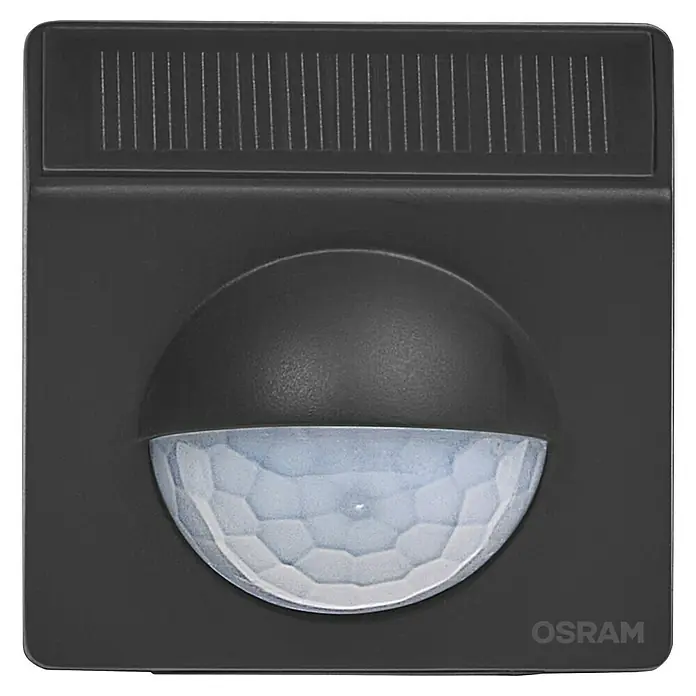 Osram Smart+ Bewegungsmelder - Anthrazit - Nahaufnahme einer schwarzen OSRAM LED-Außenleuchte mit Bewegungsmelder und Solarmodul.