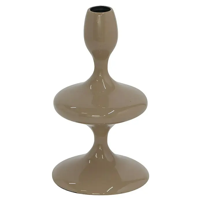 Kerzenhalter Laureen - Ø x H: 11 x 19,5 cm, Beige, Metall - Nahaufnahme eines beigen Kerzenständers mit einer glänzenden Oberfläche auf schwarzem Hintergrund.