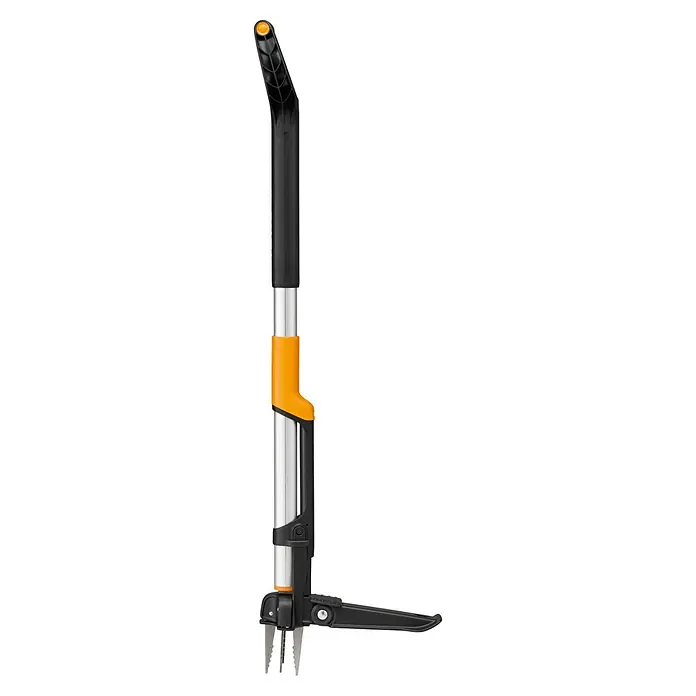 Fiskars X-series Unkrautstecher - Länge: 1.100,7 mm - Detailaufnahme einer Fiskars Unkrautstecher-Gartengerät, das Unkraut mühelos entfernt. Das Gerät ist robust und benutzerfreundlich.