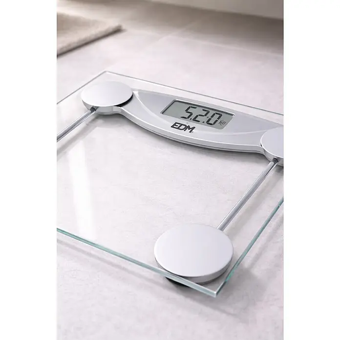 Báscula digital transparente - 30 x 30 x 3 cm, Vidrio, Transparente - Una báscula digital de vidrio de EDM muestra un peso de 52,0 kg. Ideal para controlar el peso en el baño.