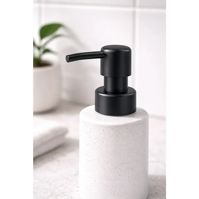 Wenko Bomba dosificadora de jabón de recambio - L x An x Al: 67 x 34 x 18 cm, Plástico, Negro - Dispensador de jabón blanco salpicado con bomba negra, un elegante accesorio de baño.