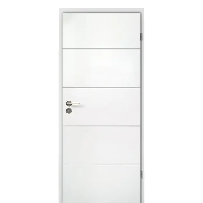 Kilsgaard Zimmertür Lines - 985 x 1.985 mm, DIN Anschlag: Rechts, Weiß lackiert, ähnlich RAL 9010, Röhrenspan - Elegante weiße Innentür mit horizontalen Linien und modernem Türgriff für ein stilvolles Zuhause. Die Tür bietet sowohl Ästhetik als auch Funktionalität.