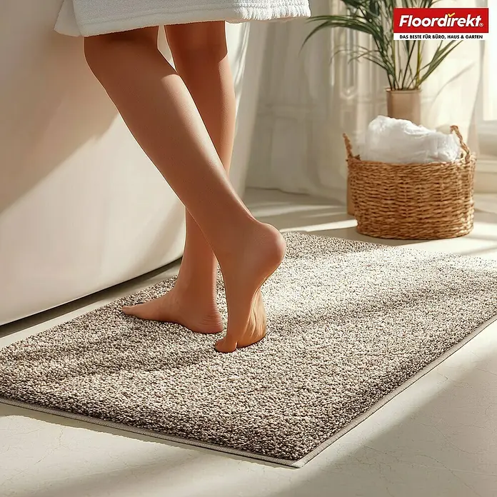 Badteppich Nasa - 80 x 120 cm, Braun, 100% Polyester - Ein luxuriöser Badteppich in Beige, der Komfort und Stil in jedes Badezimmer bringt. Ideal für warme Füße nach dem Duschen.