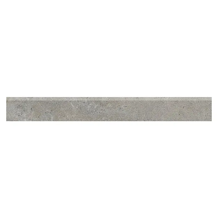 RAK Ceramics Valdi Sockelfliese - 7 x 60 cm, Taupe, Matt - Nahaufnahme einer horizontalen Zementplatte, die eine robuste und moderne Textur für verschiedene architektonische Anwendungen bietet.