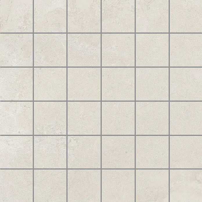 RAK Ceramics Valdi Mosaikfliese - 30 x 30 cm, White, Matt - Beige Natursteinfliesen mit grauen Fugen in einem quadratischen Rastermuster für Böden oder Wände.