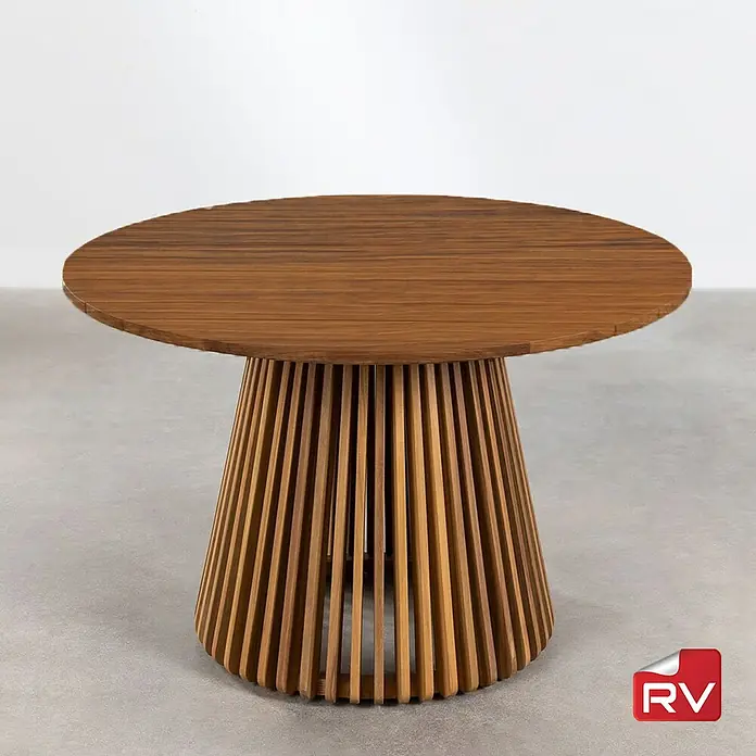 Lámina decorativa autoadhesiva vinílico autoadhesivo a metros - Madera real - Mesa redonda de madera con una base de rayas única, que le da un aspecto moderno y elegante a la mesa.