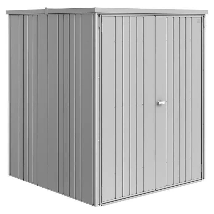 Biohort Geräteschrank - Außenmaß inkl. Dachüberstand (B x T): 156 x 155 cm, Stahl, Silber Metallic - Graues Metallgartenhaus mit vertikalen Streifen und einer Tür mit Griff in der Mitte.