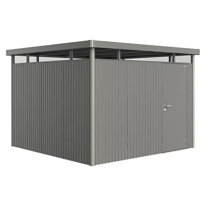 Biohort HighLine Gerätehaus - Quarzgrau-Metallic, Art Tür: Einzeltür, Außenmaß inkl. Dachüberstand (B x T): 314 x 314 cm, Stahl - Abbildung eines modernen, grauen Gerätehauses mit Lamellenverkleidung, Tür und überdachtem Dach. Es bietet stilvollen Stauraum für den Außenbereich.