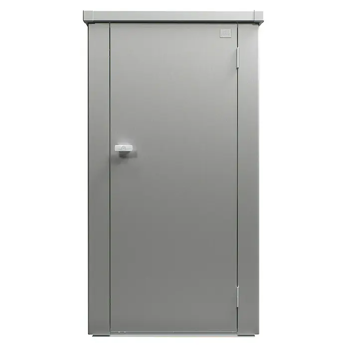 Biohort Julia Geräteschrank - Außenbreite inkl. Dachüberstand: 78 cm, Außentiefe inkl. Dachüberstand: 87 cm, Stahl, Silber Metallic - Silberne Kühlraumtür mit Griff und Scharnieren in einem Gefrierschrank. Ideal für die gewerbliche Nutzung, bietet die Tür sicheren Zugang.