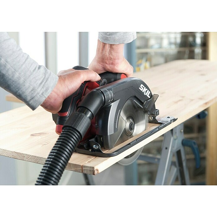 Skil Handcirkelzaag + Gratis Accu Compressor (Diameter zaagblad: 190 mm, Zaagdiepte bij 90°: 66 mm) | BAUHAUS