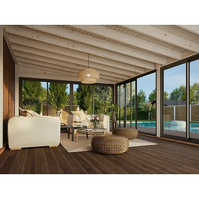 Palmako Pérgola adosada Lumi Slide Plus - L x An: 420 x 582 cm, Natural, Doble acristalamiento de 24 mm, Puerta corredera - Espacio habitable luminoso y moderno con muebles cómodos, luz natural y vistas a la piscina. Destaca la elegante lámpara de diseño.