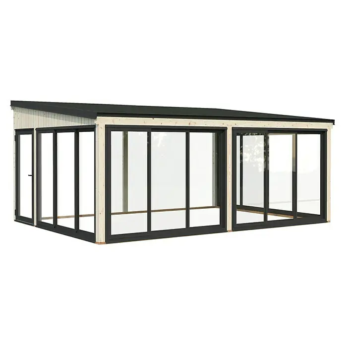 Palmako Pérgola adosada Lumi Slide Plus - L x An: 420 x 582 cm, Natural, Doble acristalamiento de 24 mm, Puerta corredera - Moderna sala de jardín con grandes ventanales y marcos negros, que ofrecen abundante luz natural y un espacio exterior elegante.