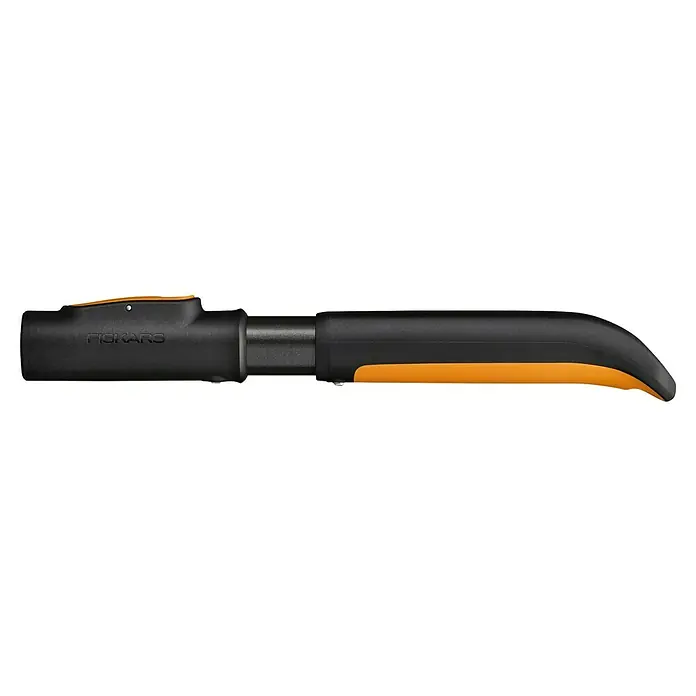 Fiskars OneClick Aluminiumstiel - Aluminium, 29,2 cm - Nahaufnahme eines Fiskars Unkrautstechers mit schwarzem und orangem Griff. Ein praktisches Gartengerät für die Unkrautbekämpfung.