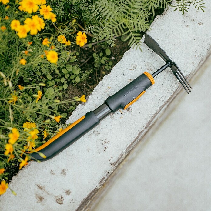 Fiskars OneClick Doppelhacke (Anzahl Zinken: 3 Stk.) | BAUHAUS