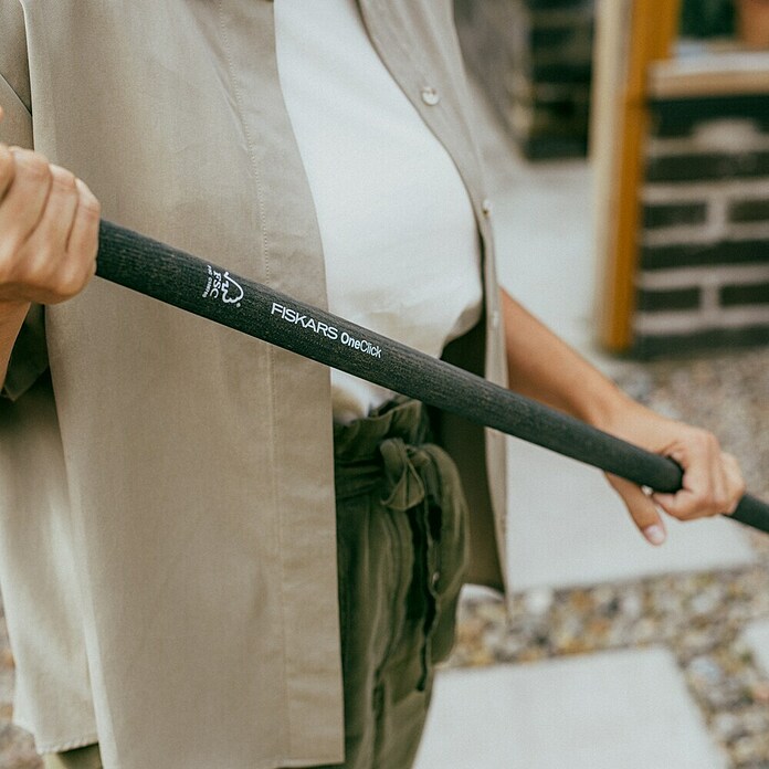 Fiskars OneClick Holzstiel (Passend für: Fiskars Quikfit Stecksystem, 140 cm) | BAUHAUS